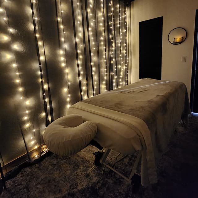 10- 60 minute package at Massage By Lindi in Phoenix, AZ
